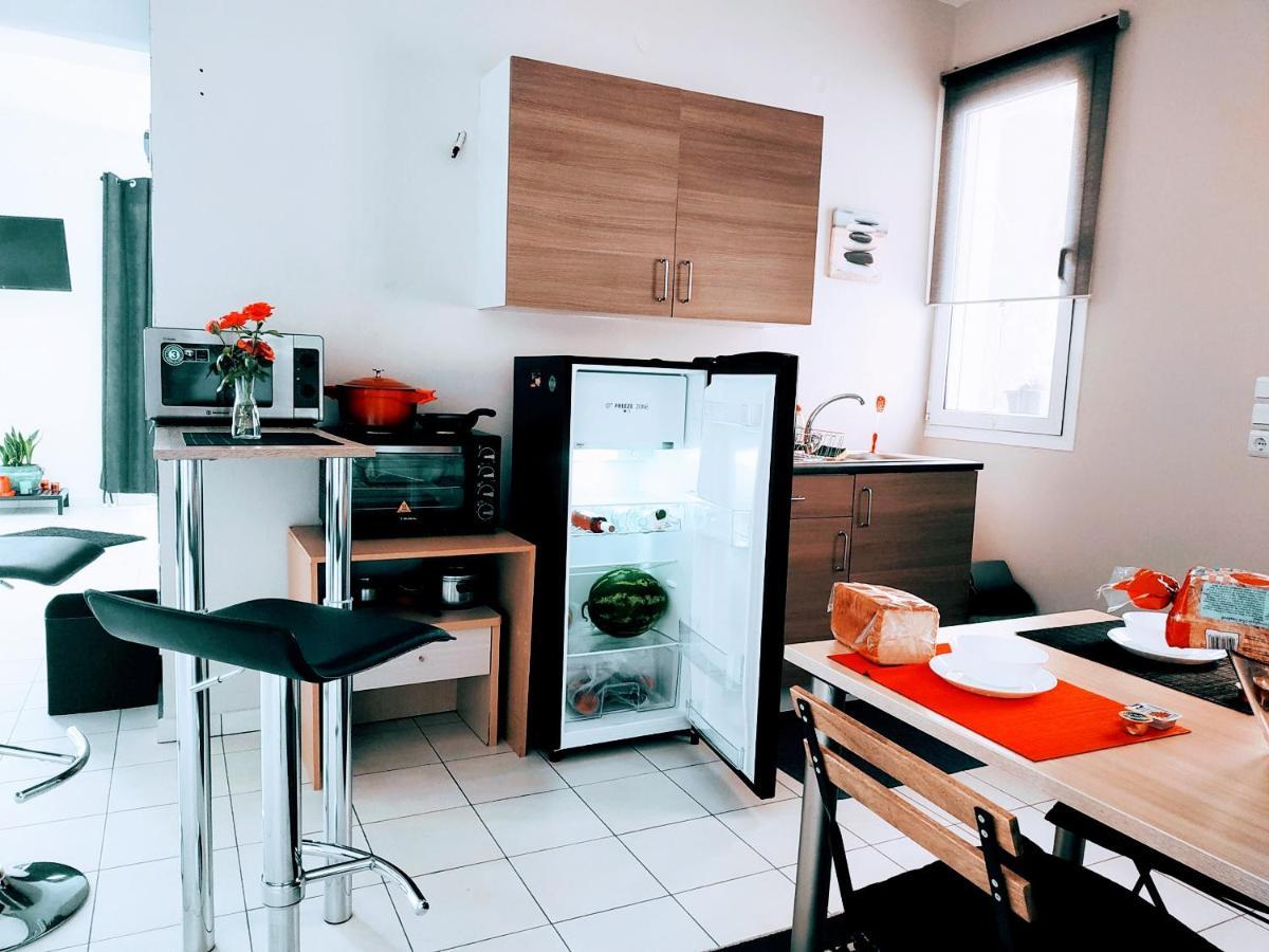 Studio Poseidonia Apartment 75Sqm Corinth Canal Zewnętrze zdjęcie