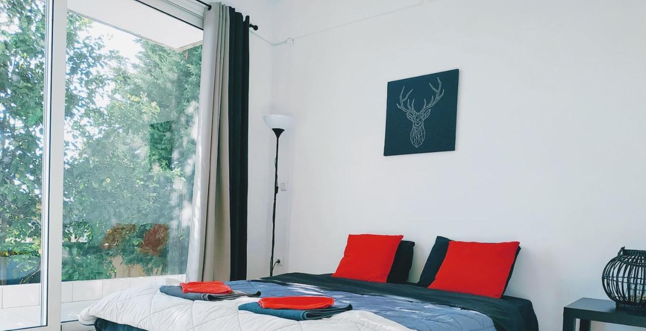 Studio Poseidonia Apartment 75Sqm Corinth Canal Zewnętrze zdjęcie